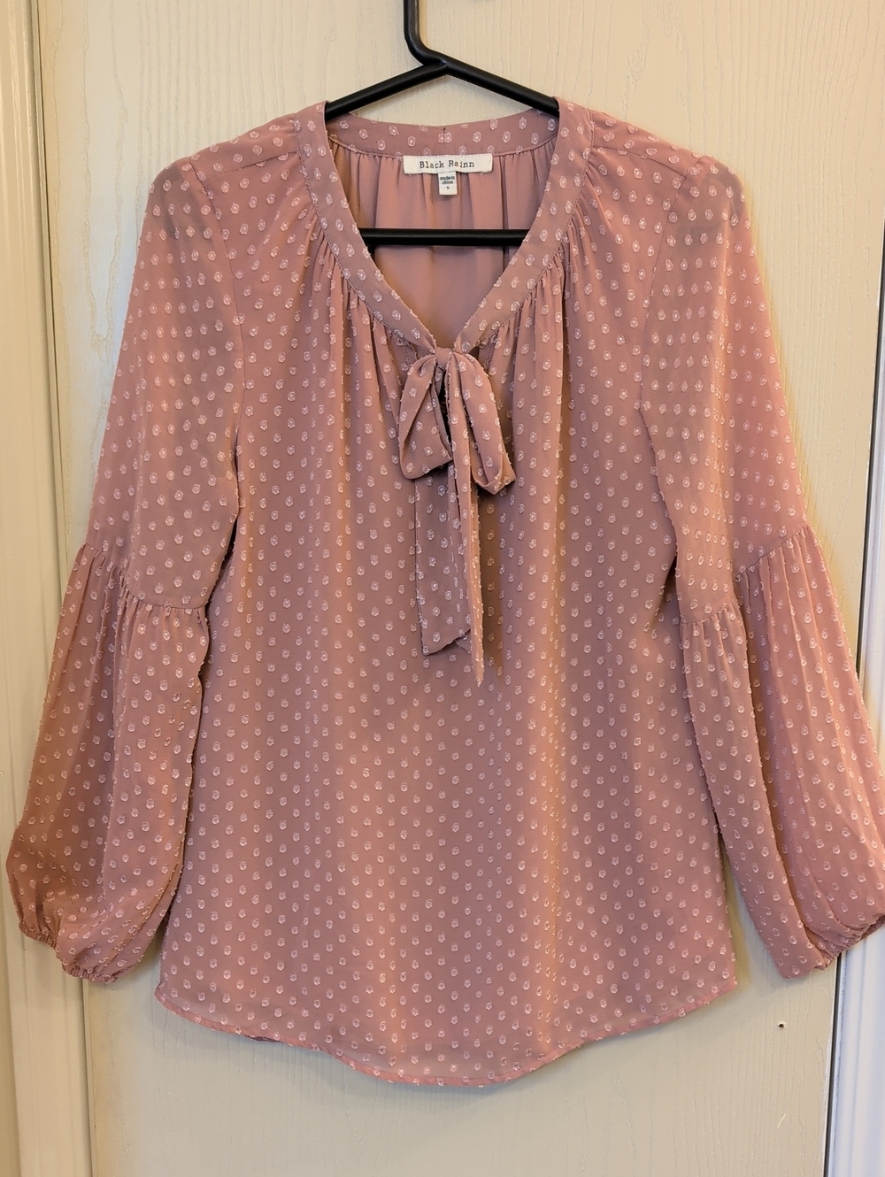 Black Rainn Mauve Dotted Swiss Tie Neck Blouse S Chiffon Bow Top